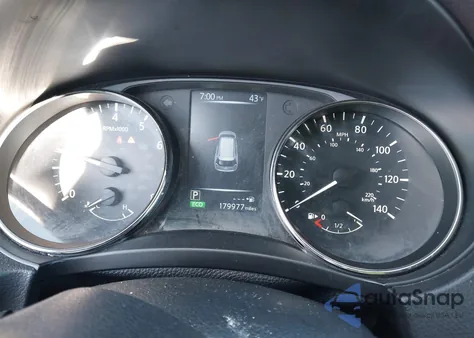 2017 Nissan Rogue Sv из США, поврежденный, VIN KNMAT2MV1HP619528